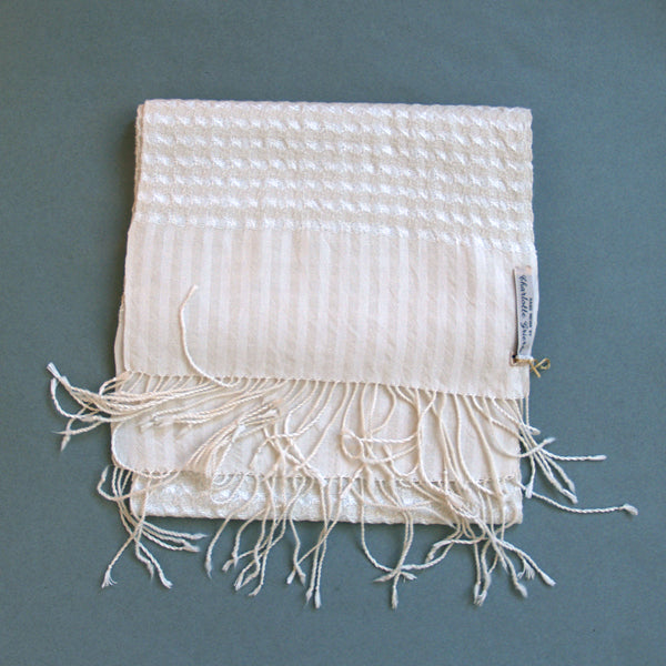 Helix Collapse Scarf - White